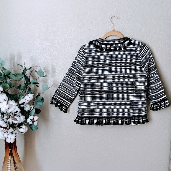 A.moon Black Tribal Print Open Knit Blazer Sz S - Picture 2 of 2